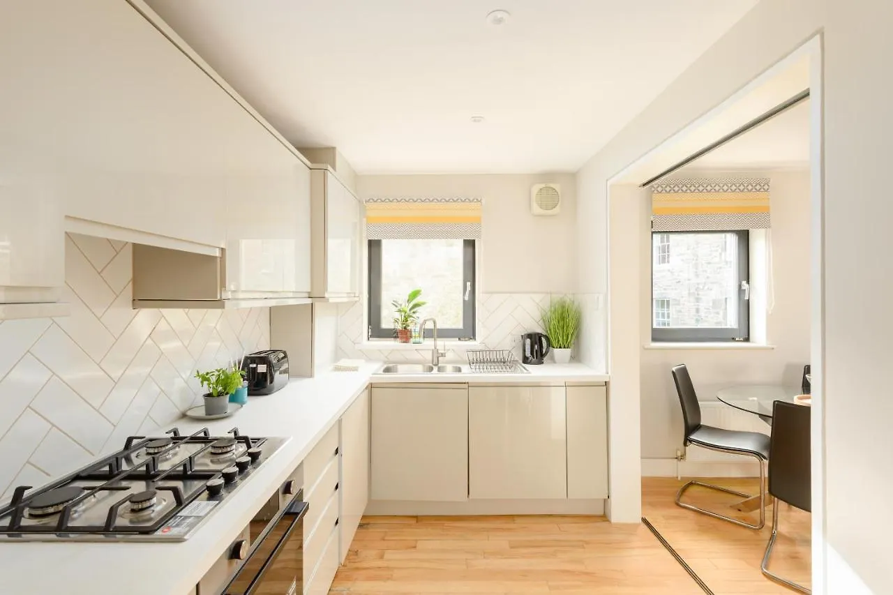 Modern Mews Apartment - New Town Édimbourg