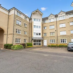  Appartement Modern 1br Flat - Free Parking + Lift