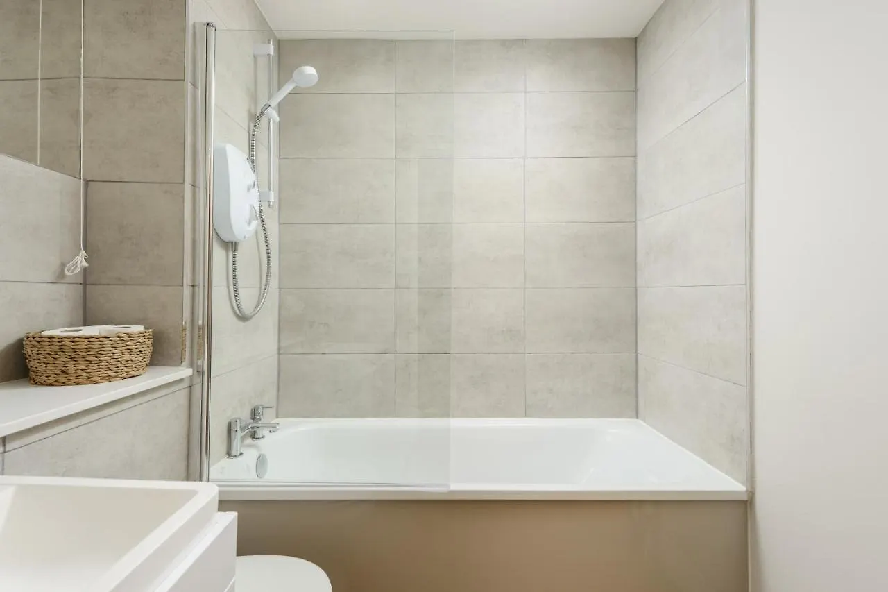 Modern Mews Apartment - New Town Edinburgh
